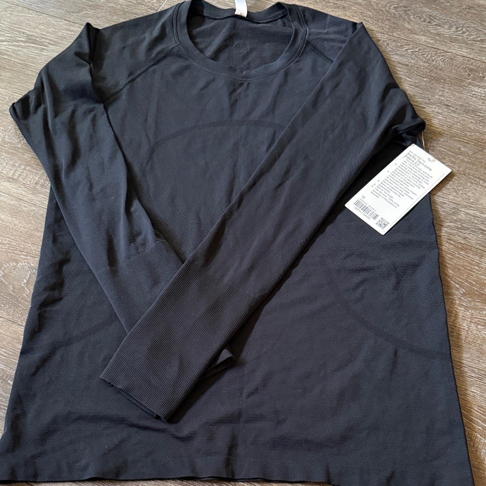 Lululemon Swiftly Tech Black Long Sleeve Shirt 2.0 NEW WITH TAG
